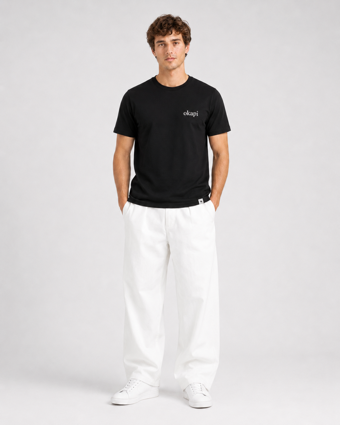 Black "The okapi" T-shirt