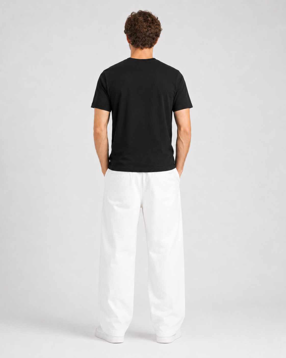 Black "The okapi" T-shirt